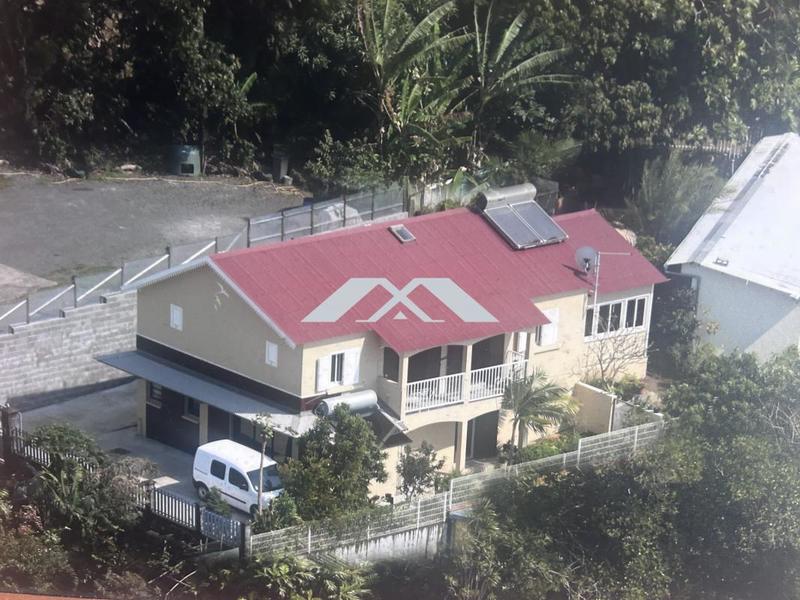 Maison - 168 m² - 10 pièces