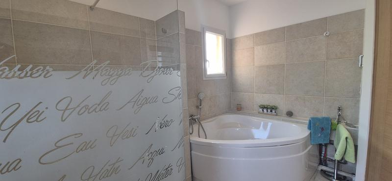 Maison - 188 m² - 7 pièces