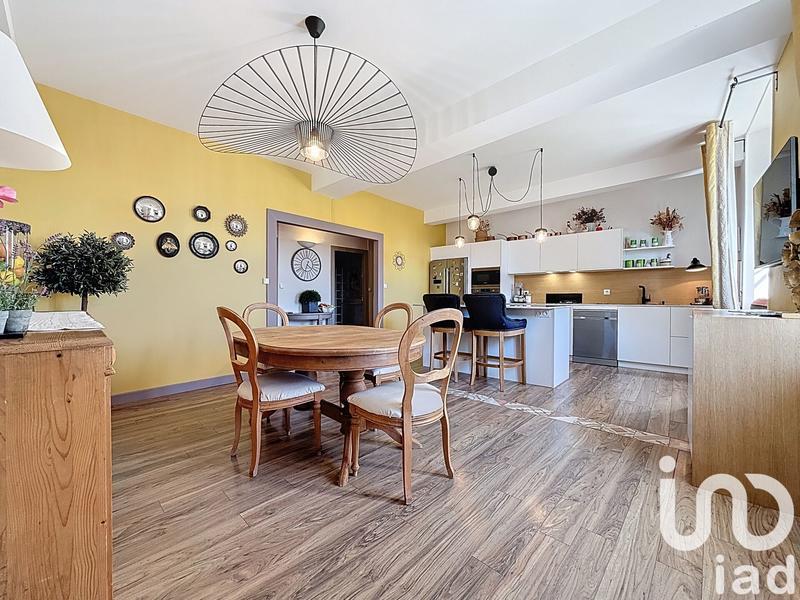 Maison - 350 m² - 12 pièces