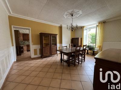 Maison - 111 m² - 4 pièces
