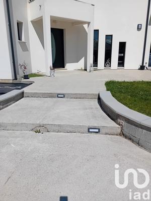 Maison - 170 m² - 7 pièces