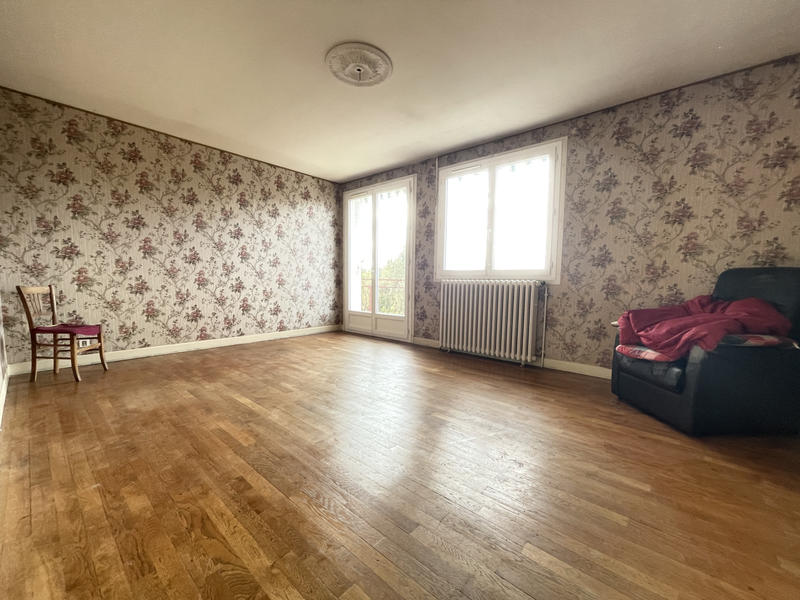 Maison - 106 m² - 7 pièces