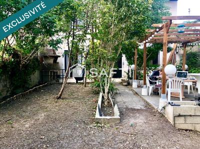 Maison de ville - 250 m² - 13 pièces