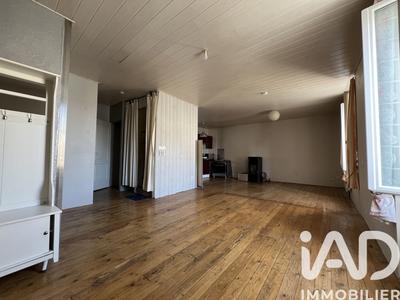 Maison de ville - 229 m² - 7 pièces