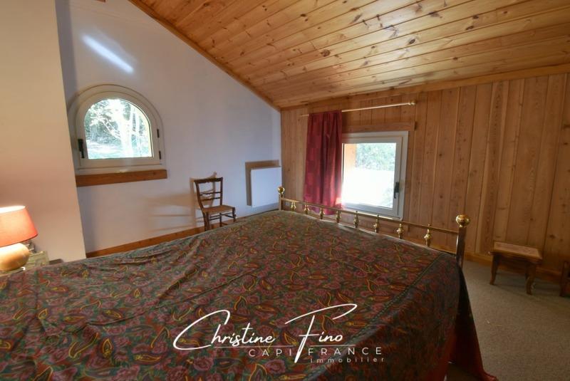 Maison - 251 m² - 10 pièces