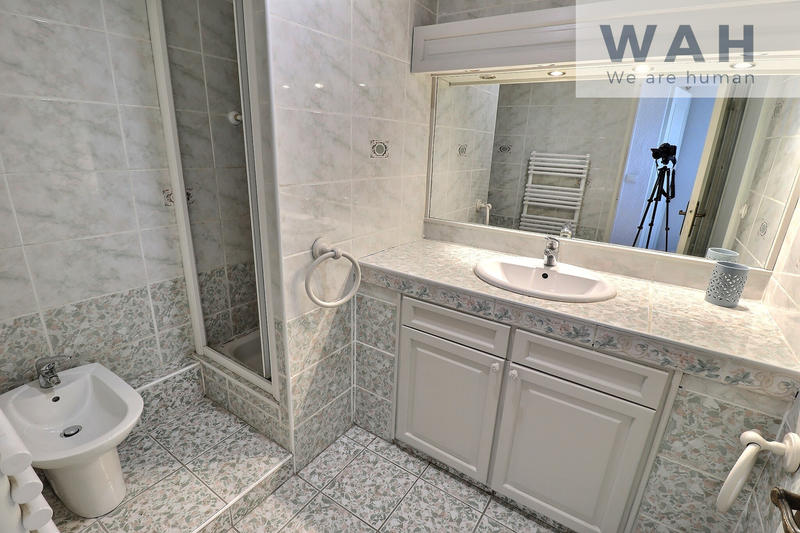 Appartement - 76 m² - 4 pièces