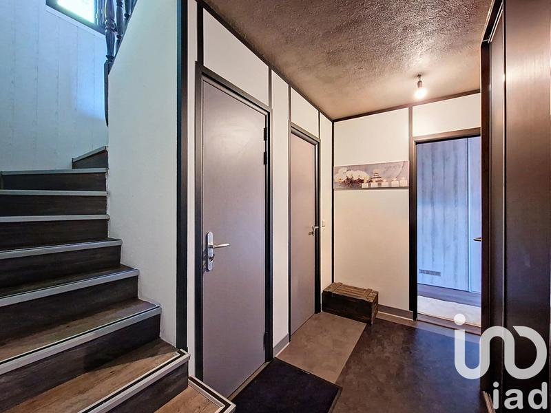 Maison - 183 m² - 7 pièces