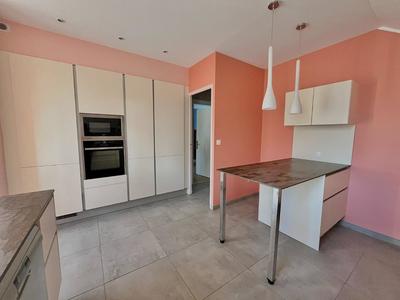 Villa - 172 m² - 6 pièces