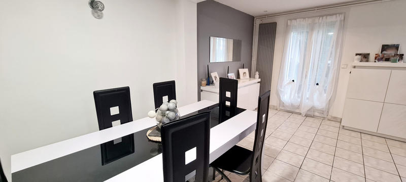 Maison - 89 m² - 4 pièces