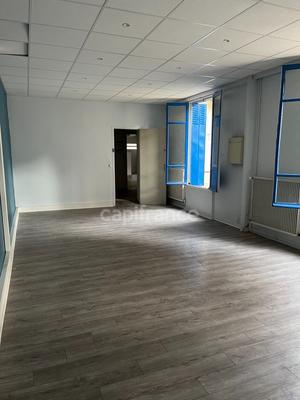 Local d'activité / Entrepôt - 290 m² - 4 pièces