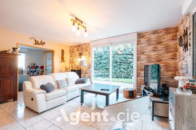 Maison - 178 m² - 6 pièces