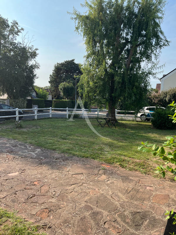 Maison - 160 m² - 5 pièces