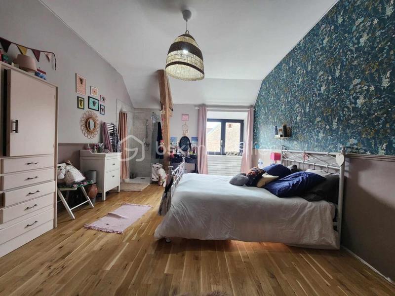 Maison - 392 m² - 6 pièces