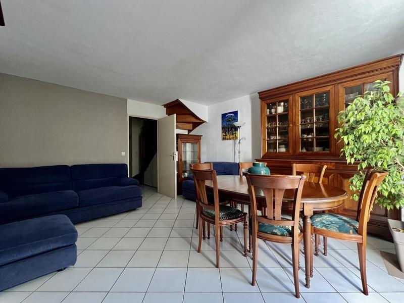 Maison - 75 m² - 4 pièces