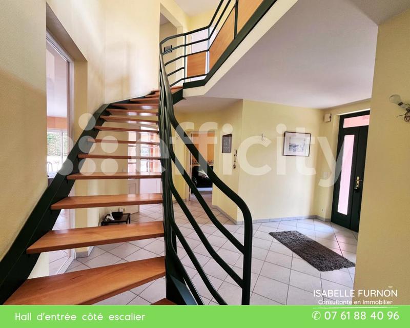 Maison d'architecte - 205 m² - 8 pièces