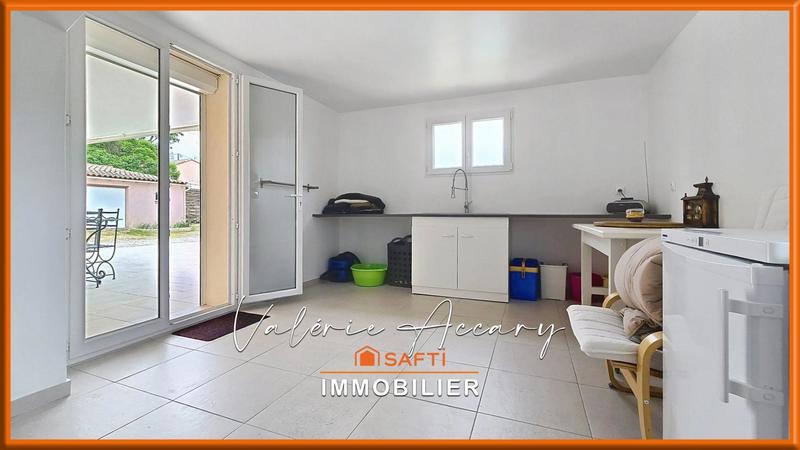 Maison - 164 m² - 8 pièces