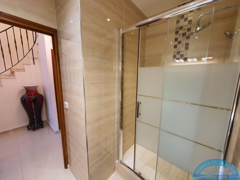 Maison - 160 m² - 7 pièces