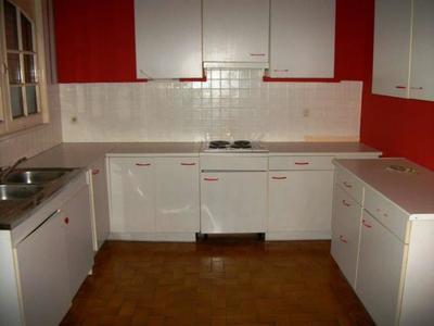 Pavillon - 300 m² - 1 pièce