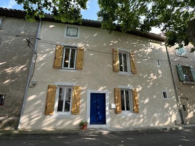 Maison de village - 115 m² - 5 pièces