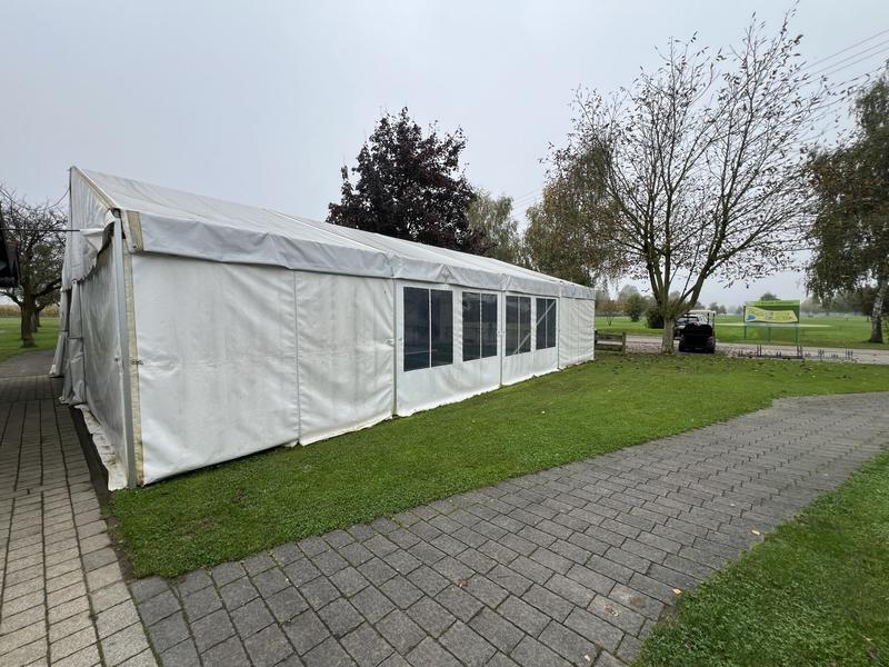 Local commercial - 450 000 m²