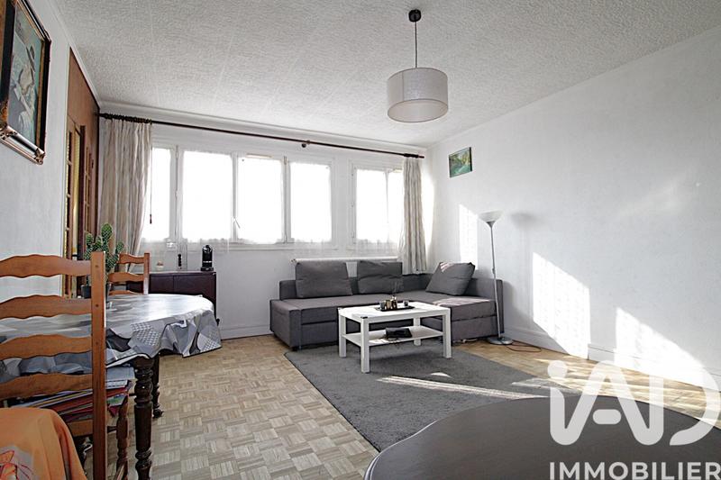 Appartement - 85 m² - 5 pièces