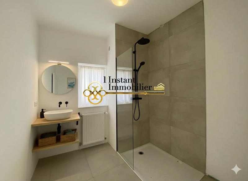 Appartement - 75 m² - 3 pièces