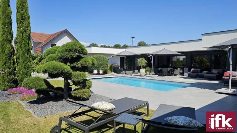 Maison - 165 m² - 5 pièces