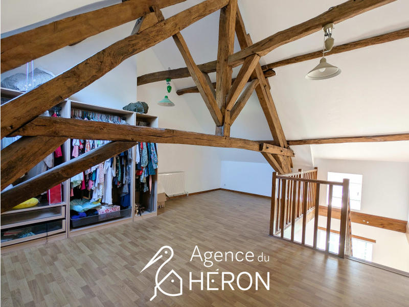 Maison - 200 m² - 6 pièces