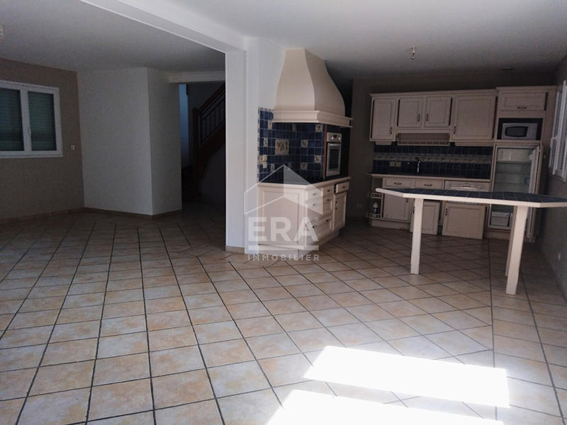 Local commercial - 169 m² - 6 pièces