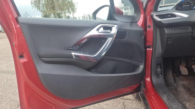 Peugeot 2008 Crossway 1.2 PureTech 110 Allure