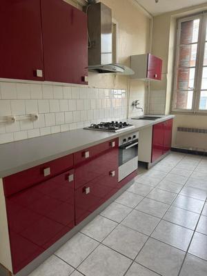 Appartement - 411 m² - 13 pièces