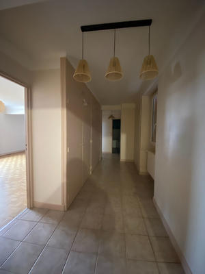 Appartement - 88 m² - 3 pièces