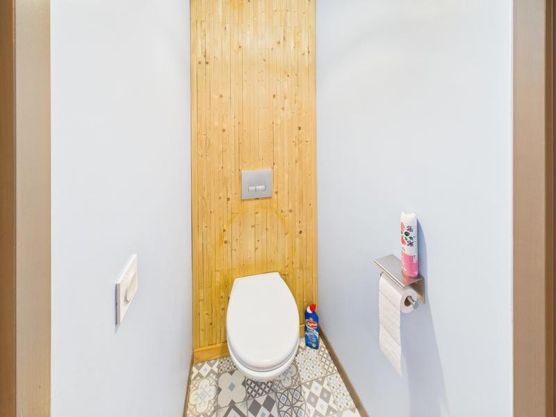 Maison - 320 m² - 12 pièces