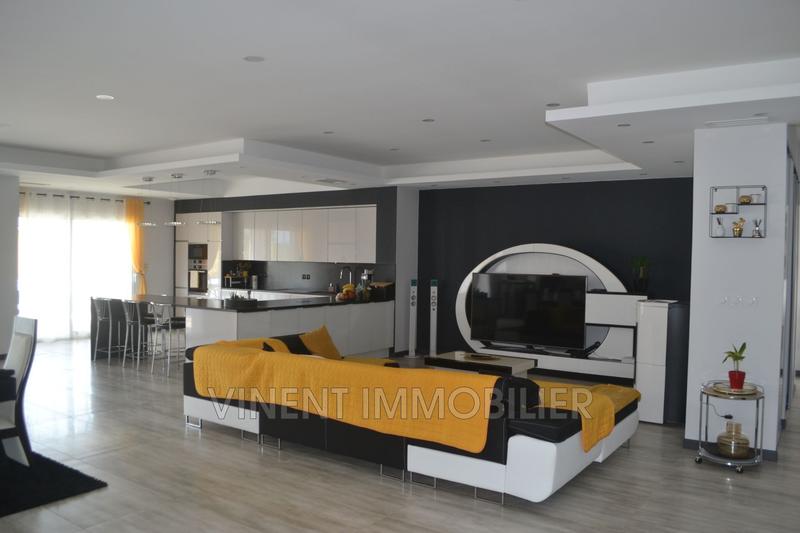 Bastide - 330 m² - 7 pièces