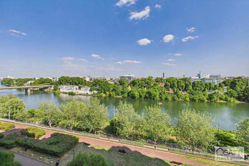 Appartement - 94 m² - 4 pièces