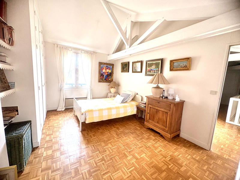 Appartement - 120 m² - 4 pièces