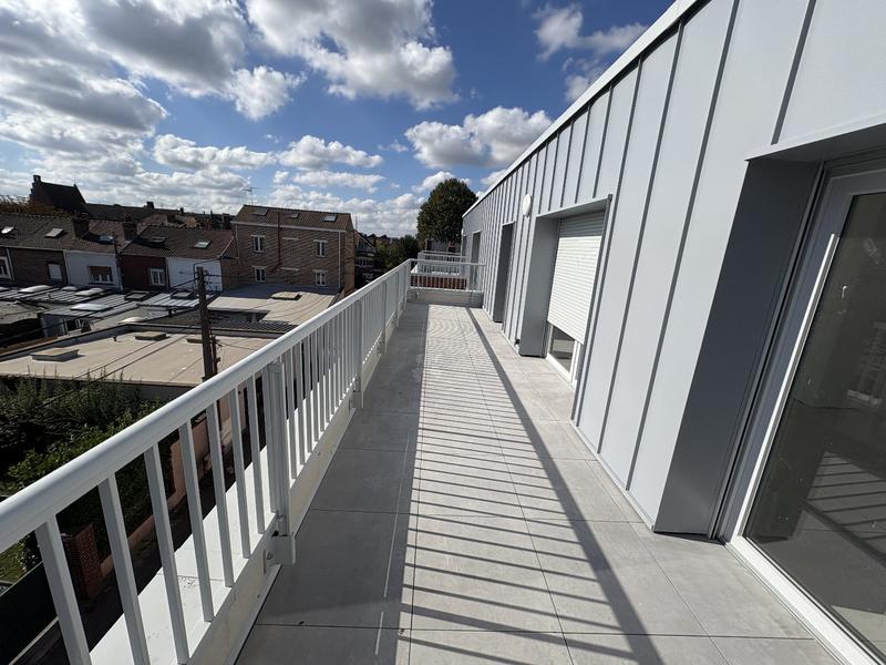 Appartement - 90 m² - 4 pièces