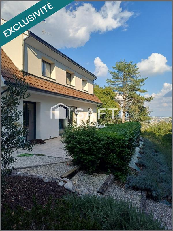 Maison - 150 m² - 5 pièces