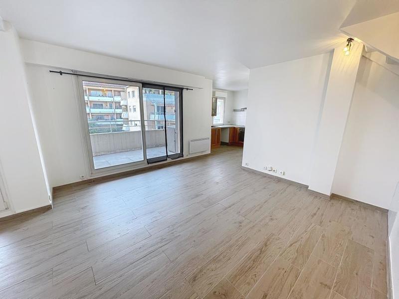 Duplex - 105 m² - 4 pièces