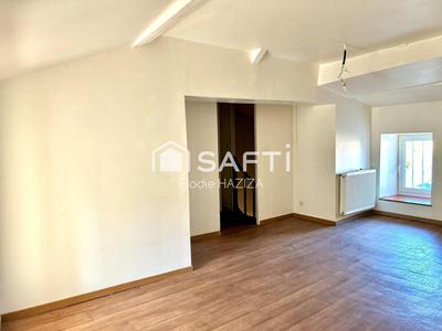 Maison de ville - 195 m² - 9 pièces