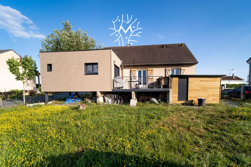 Maison - 123 m² - 7 pièces