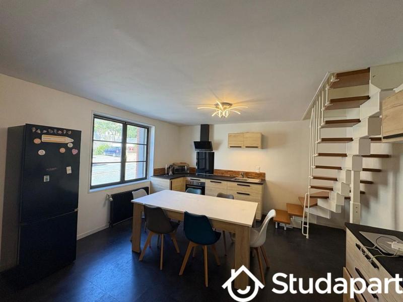 Chambre - 12 m² - 1 pièce