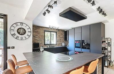 Villa - 230 m² - 7 pièces