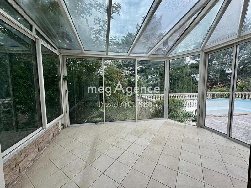 Maison - 170 m² - 7 pièces