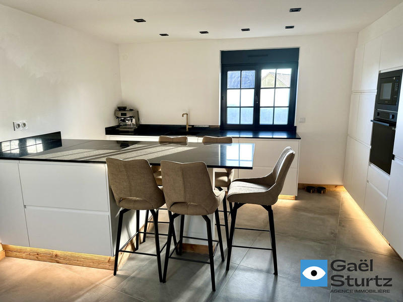 Appartement - 82 m² - 4 pièces