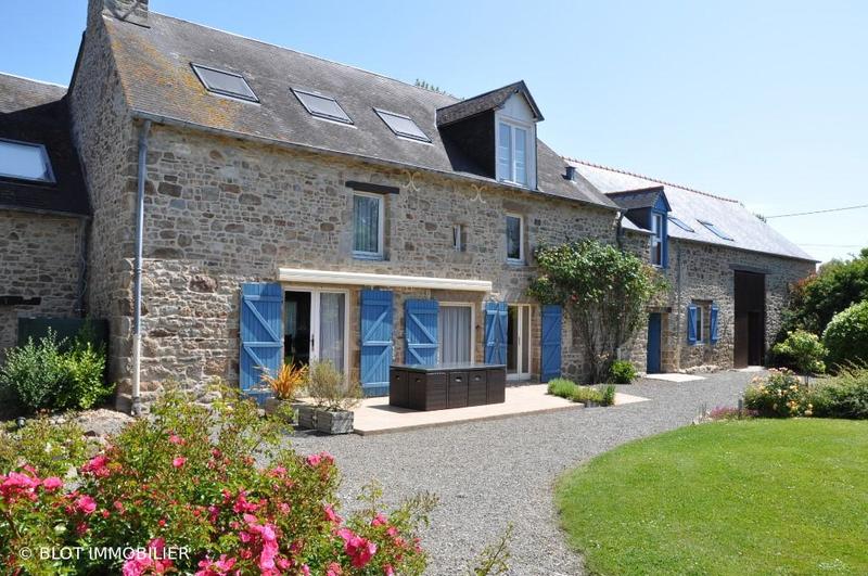 Maison chambre d'hôtes - 328 m²