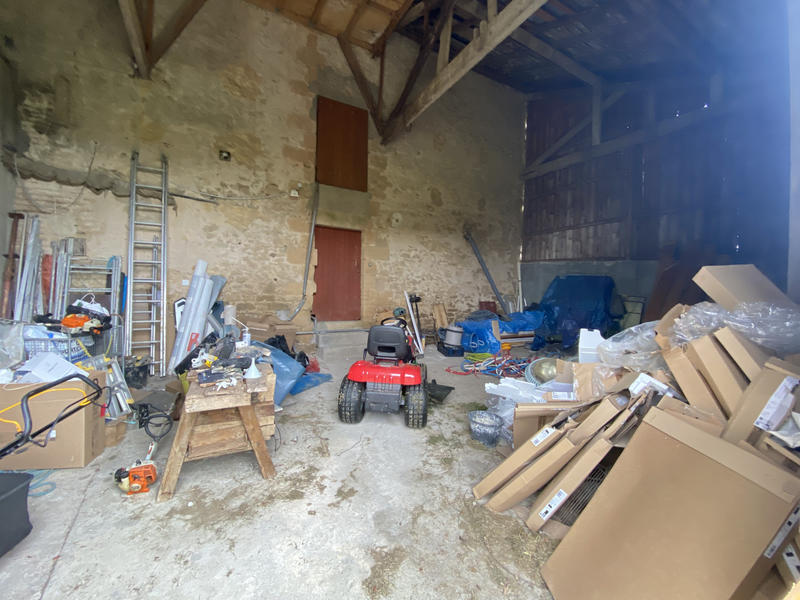 Maison - 240 m² - 8 pièces