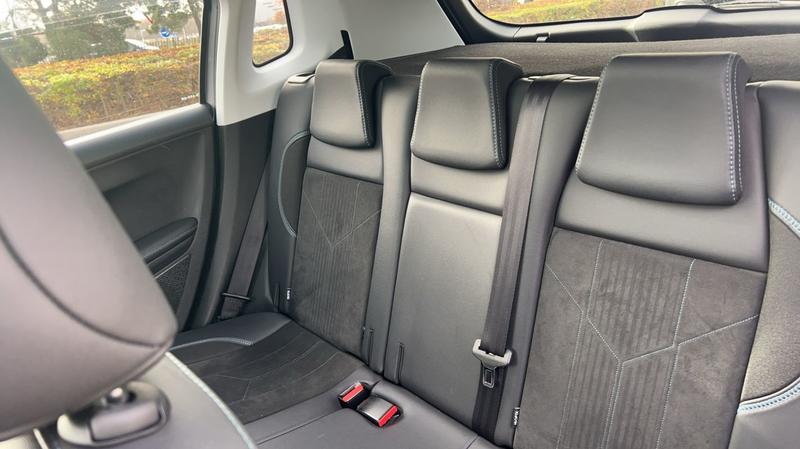 Peugeot 2008 1.6 BlueHDi 120 Crossway