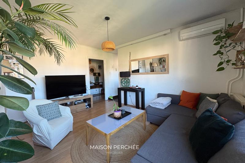 Appartement - 57 m² - 3 pièces
