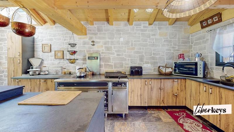 Châlet - 138 m² - 5 pièces